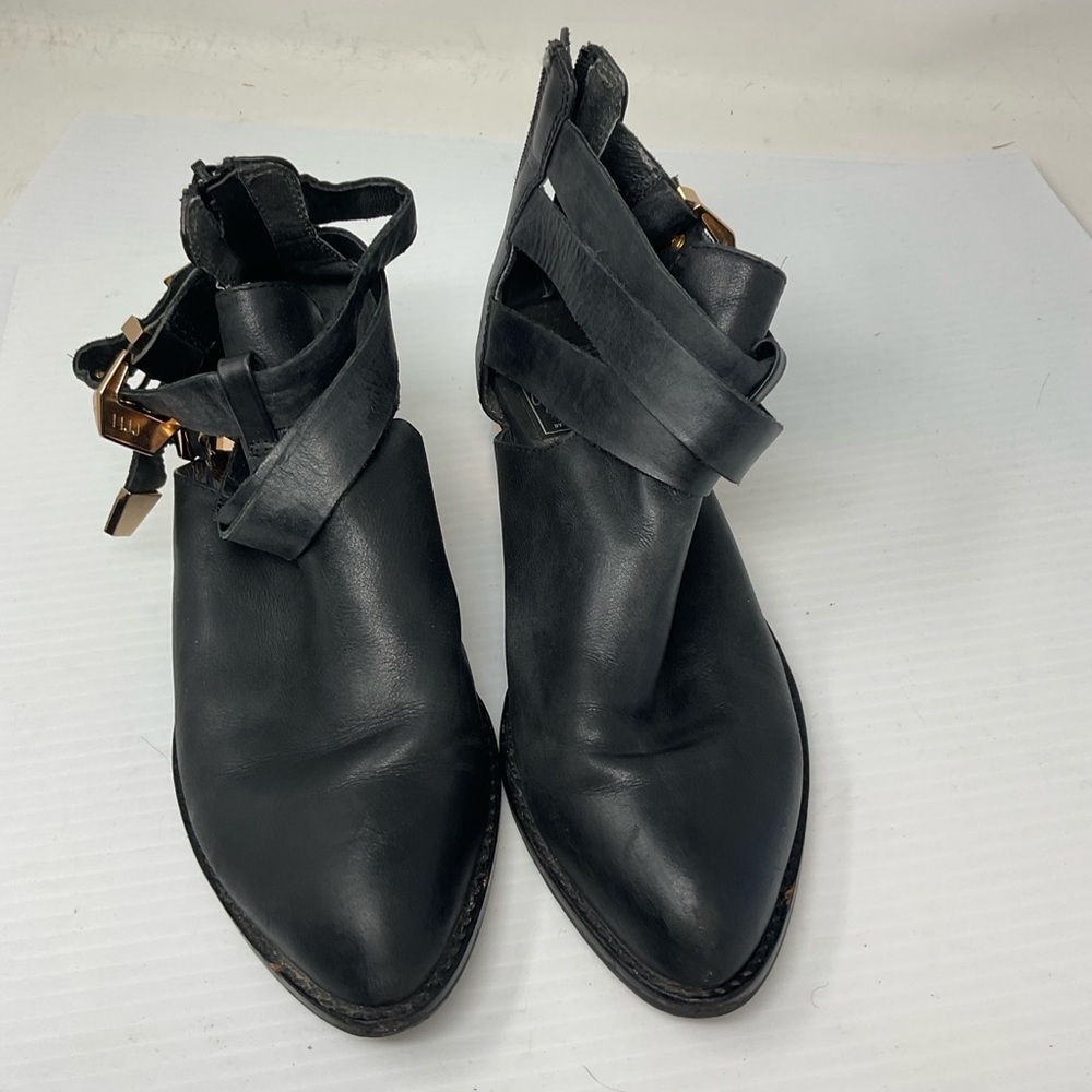 VINTAGE by Jeffrey Campbell Everly strappy ankle boot sz US 6 Black leather